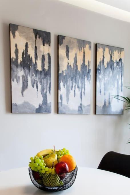 Minimal Loft Art With Sea View Over Heraklion Harbour Exterior photo